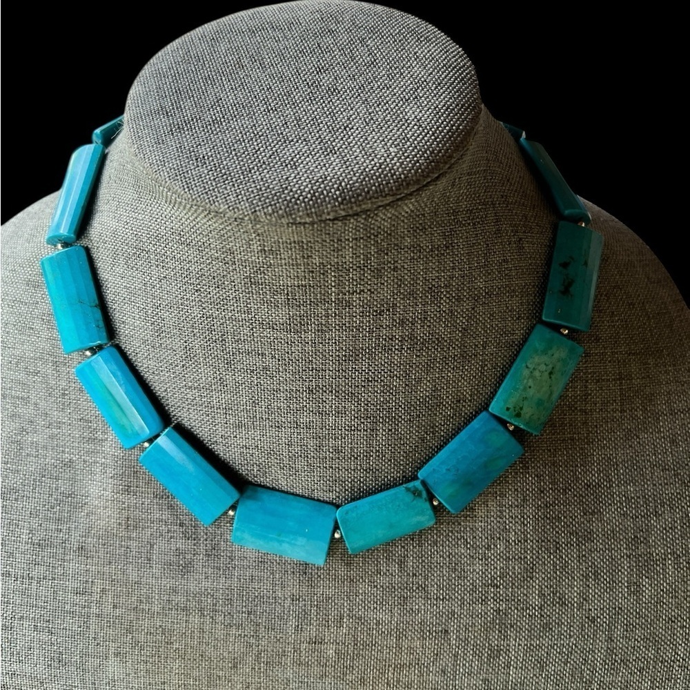Real Blue Turquoise Bead Necklace with 925 Sterling
Silver.
☑️